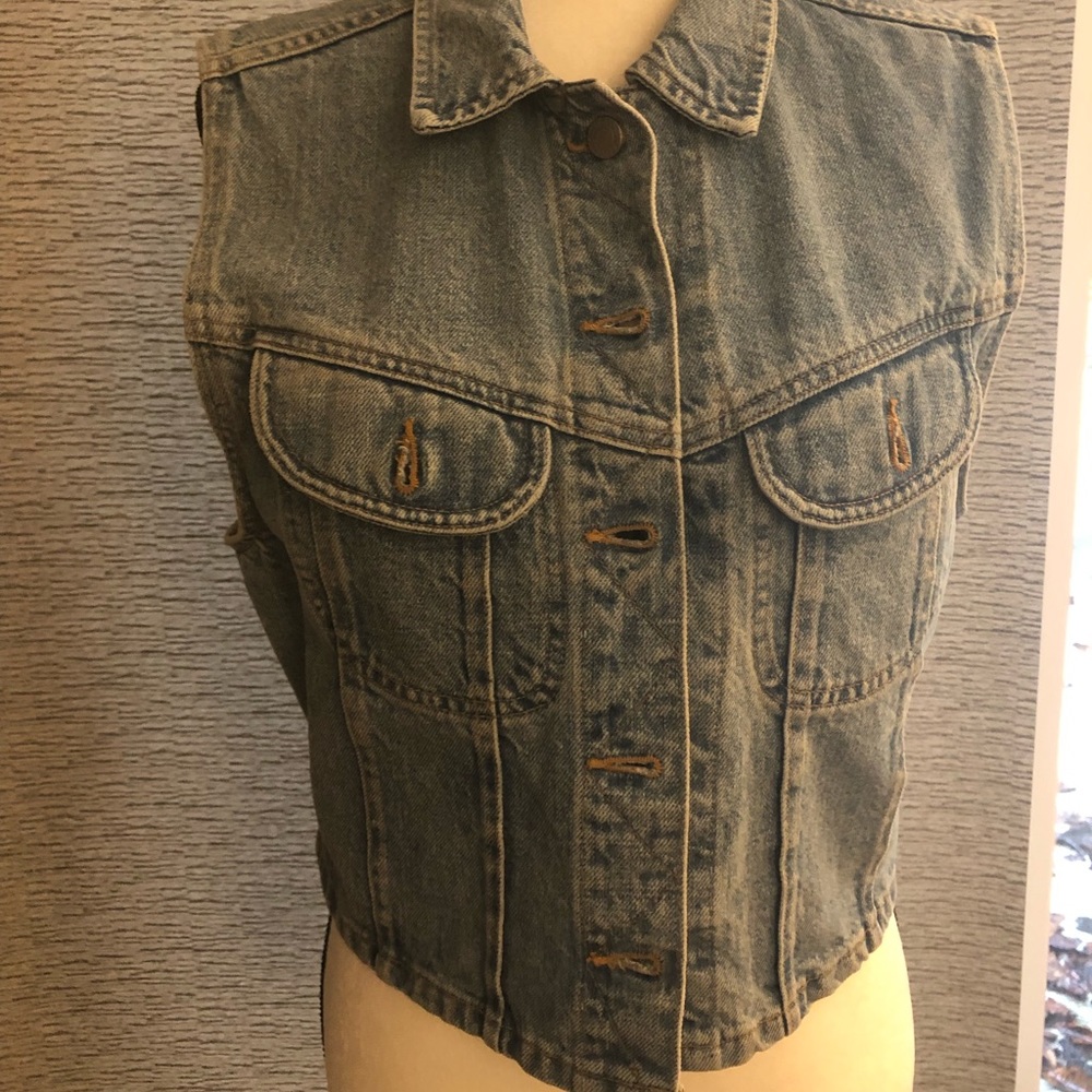 NWOT Banana Republic Jean vest L